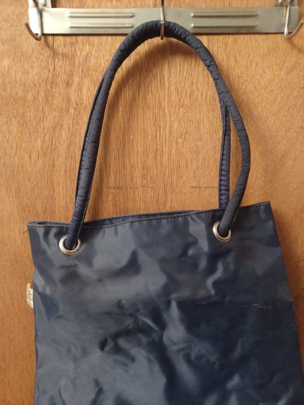 Yves Roche Hand Bag - Picture 2 of 10